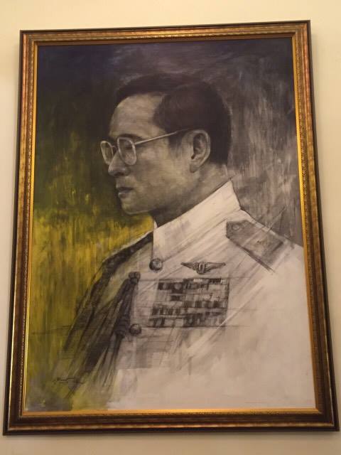 ﻿อธิบดีกรมบังคับคดีพร้อมคณะ ร่วมถวายสัตย์ปฏิญาณตนแสดงความจงรักภักดี ณ สถานทูตไทย กรุงฮานอย